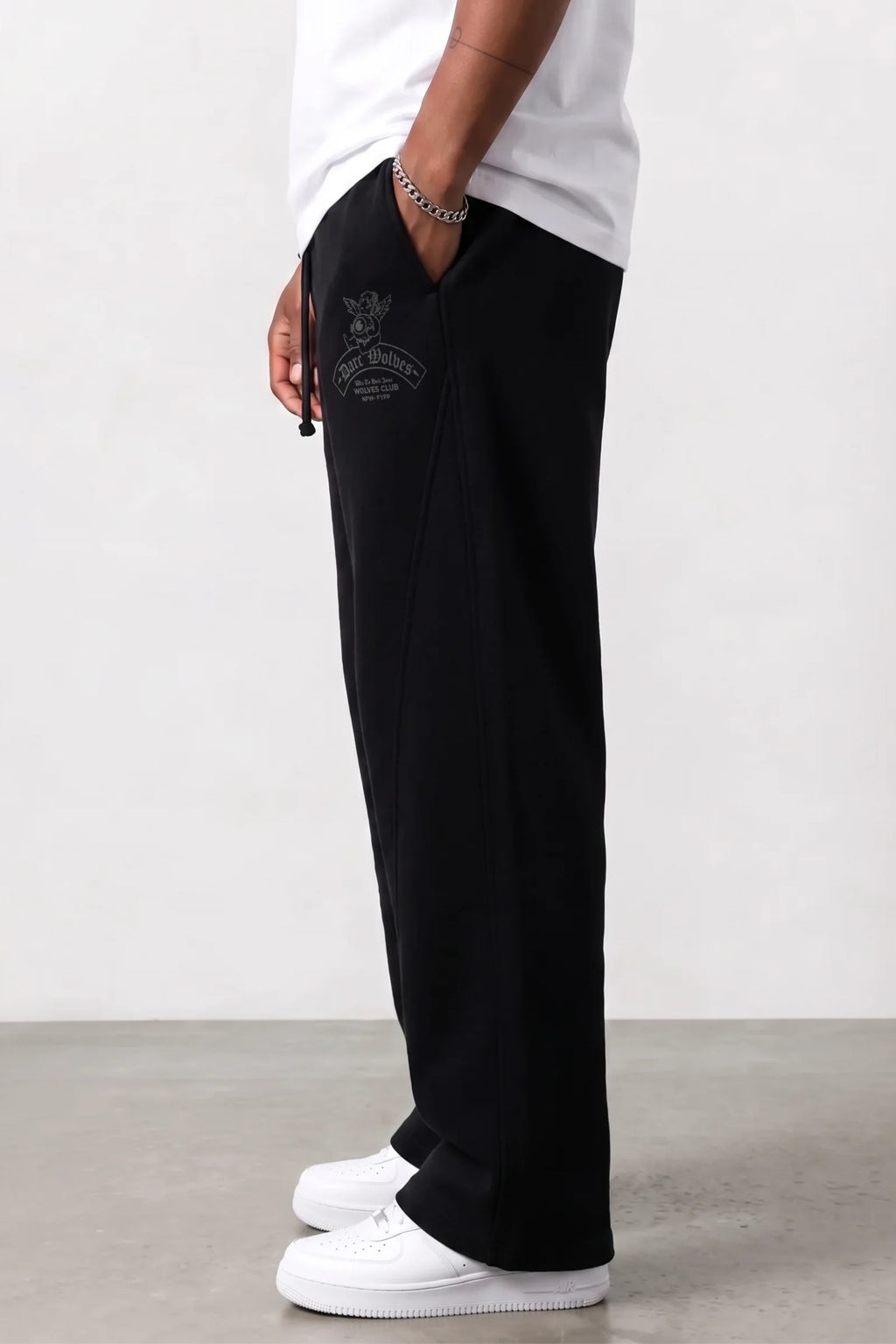 Alpha Ravage Jogger (Black)