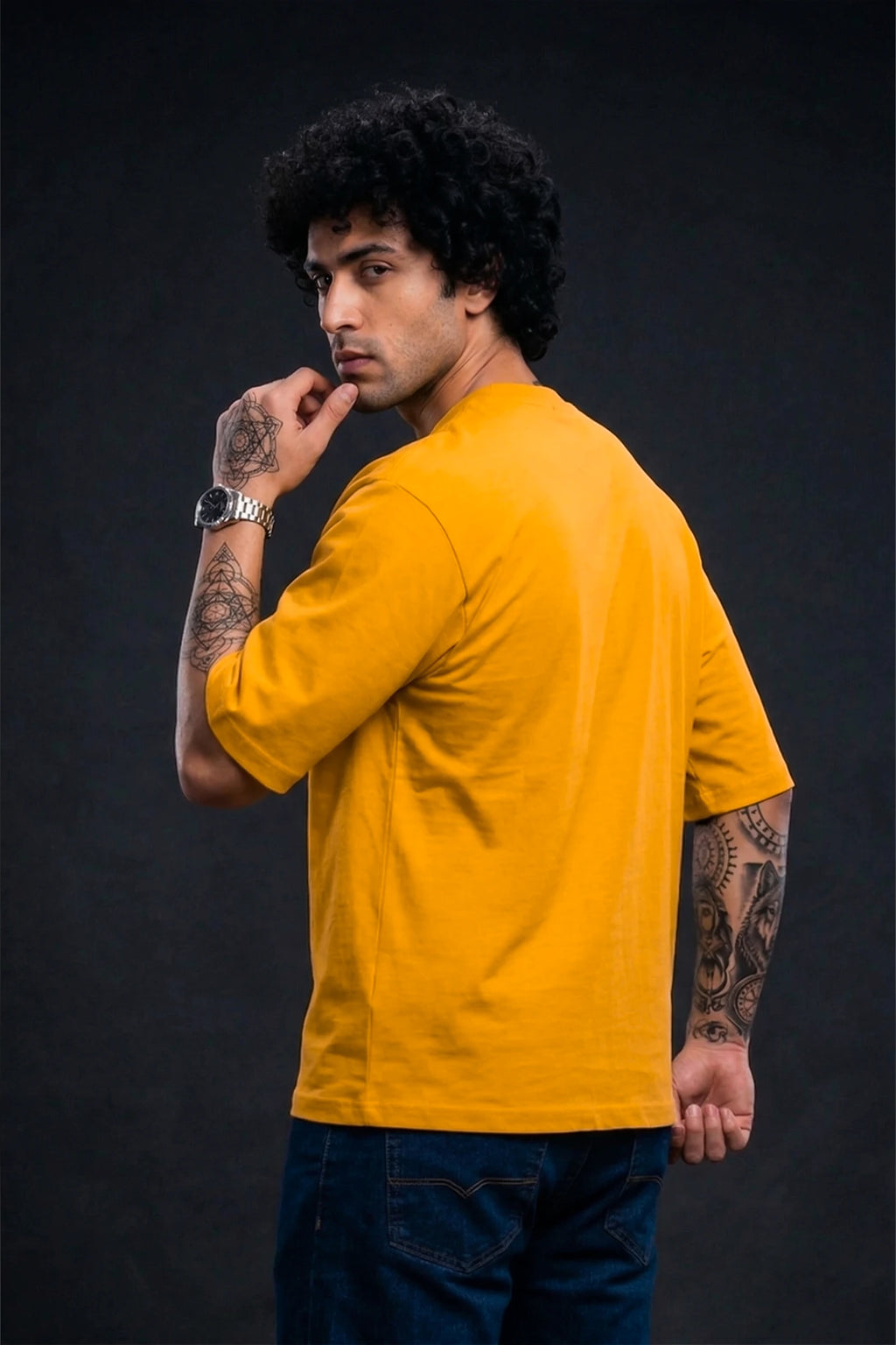 Darc Wolves Minimal , Oversize T-shirt (Mustard Yellow)