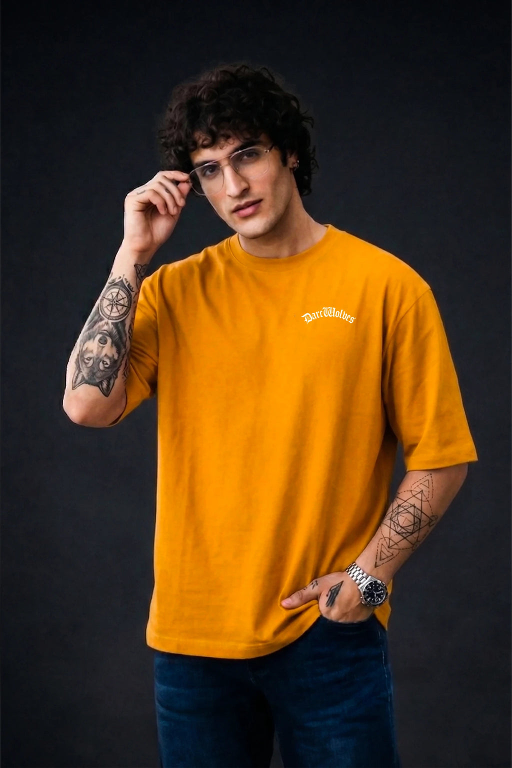 Darc Wolves Minimal , Oversize T-shirt (Mustard Yellow)