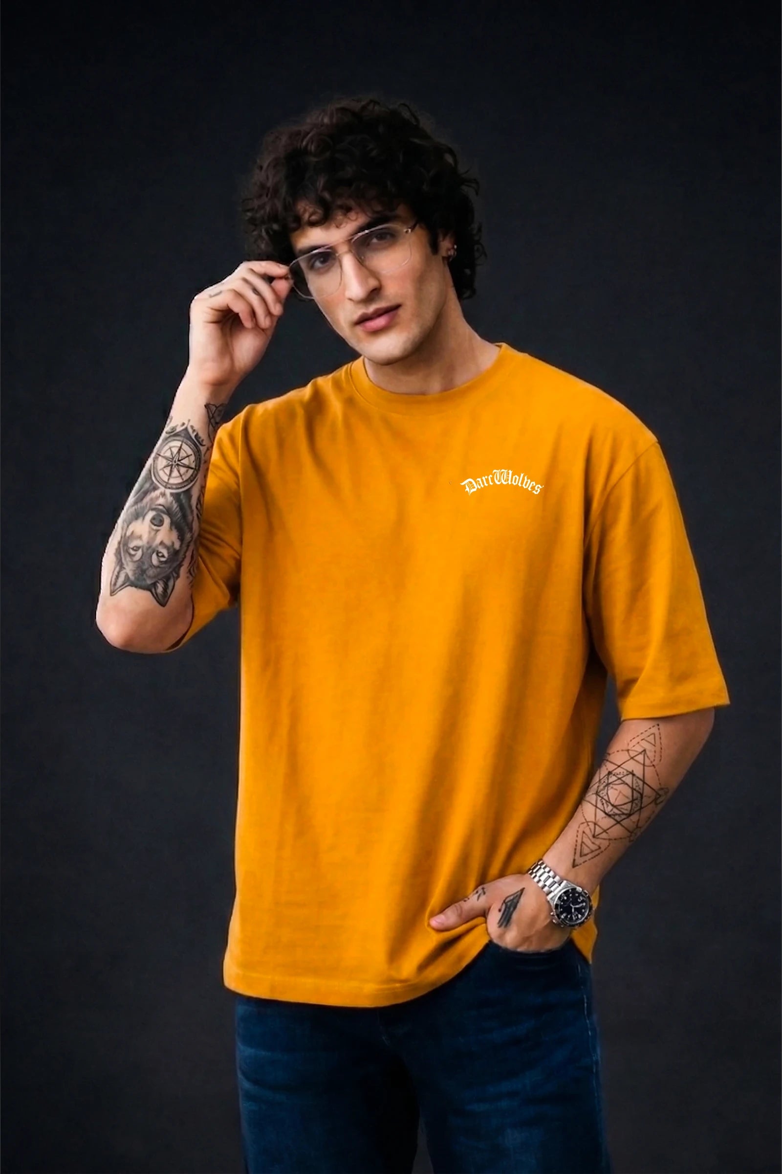 Darc Wolves Minimal , Oversize T-shirt (Mustard Yellow)