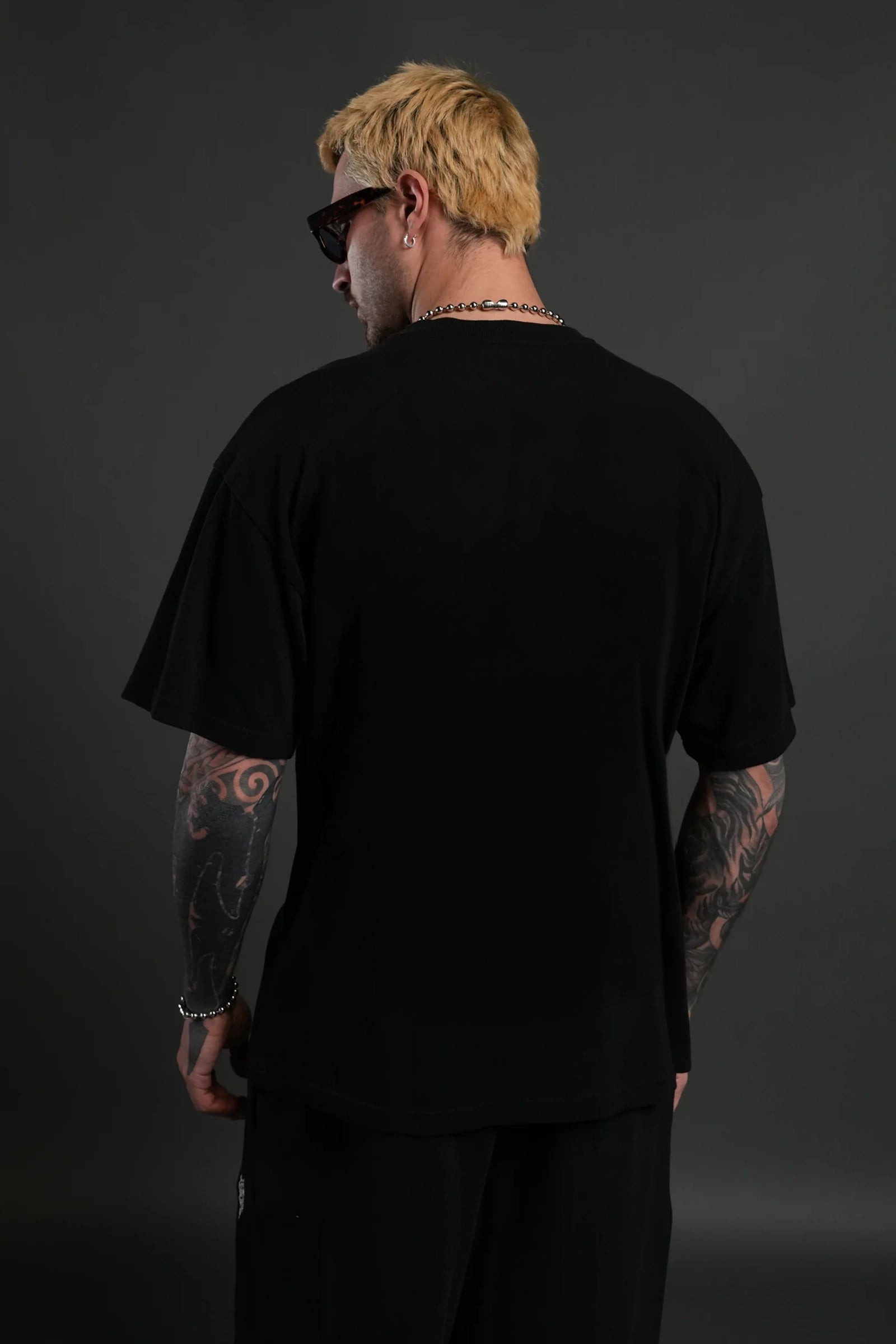 Darc Wolves,  Oversize Black T-shirt