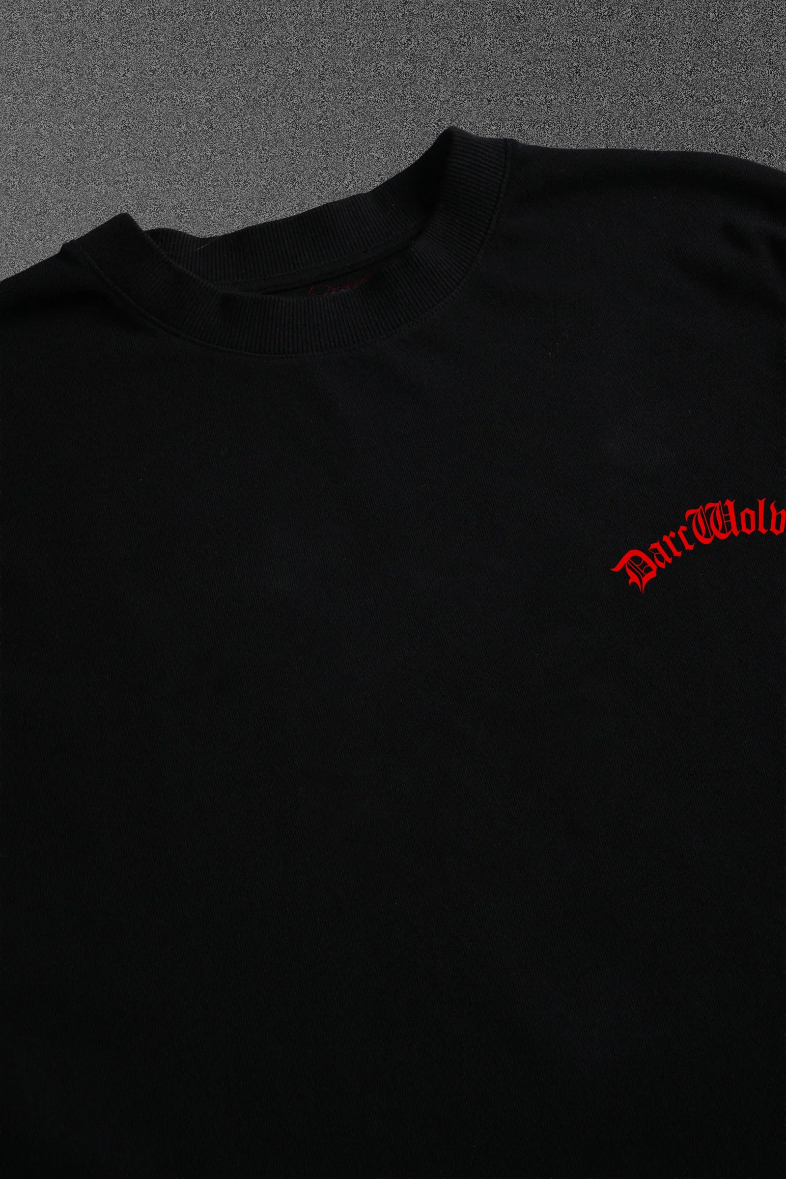Darc Wolves,  Oversize  T-shirt (Black)